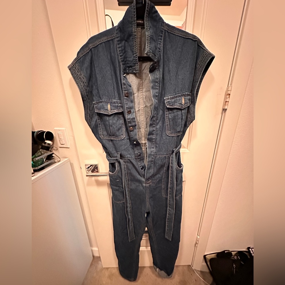One piece jeans